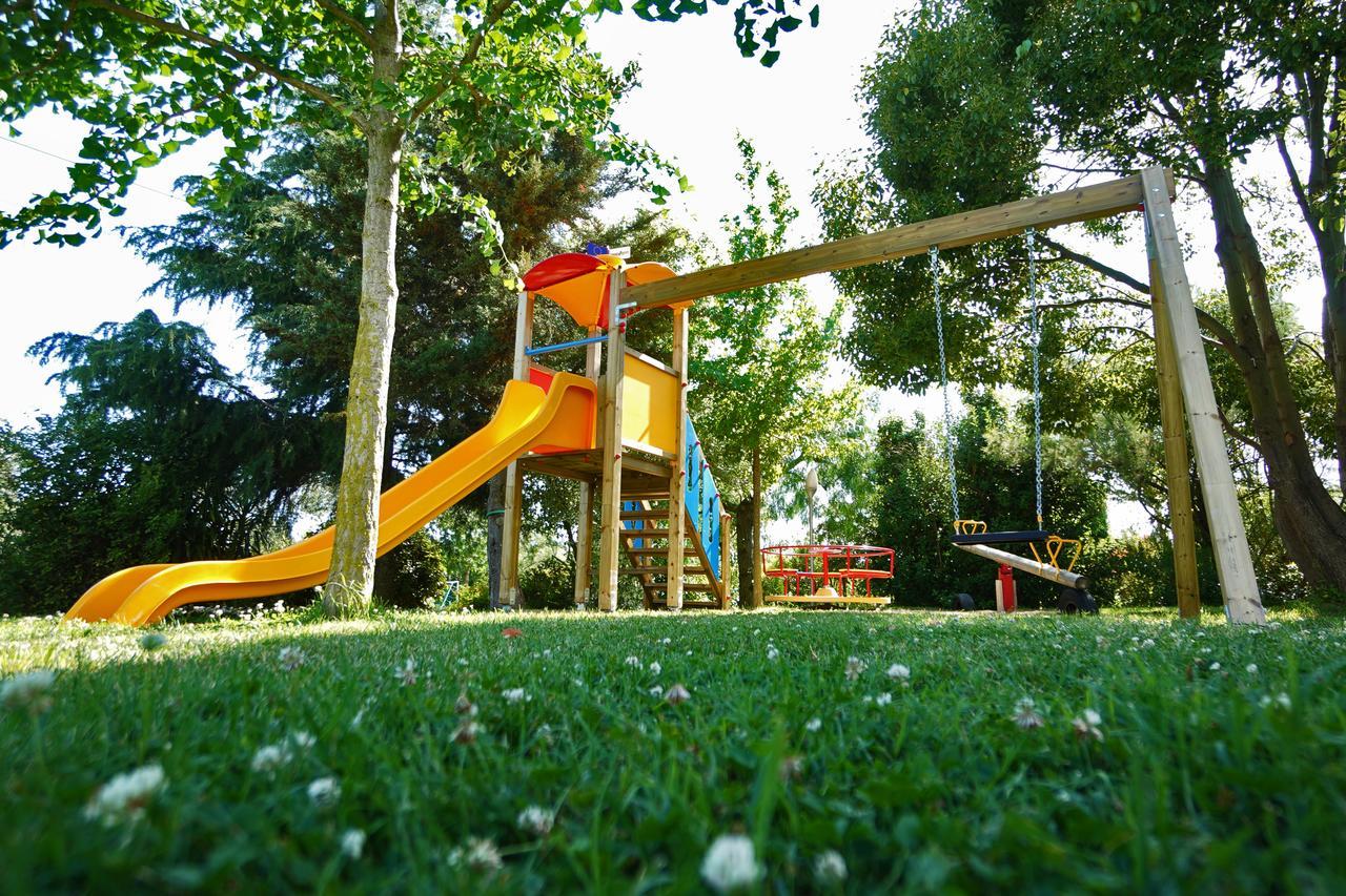 פורמיה Kora Park Resort מראה חיצוני תמונה